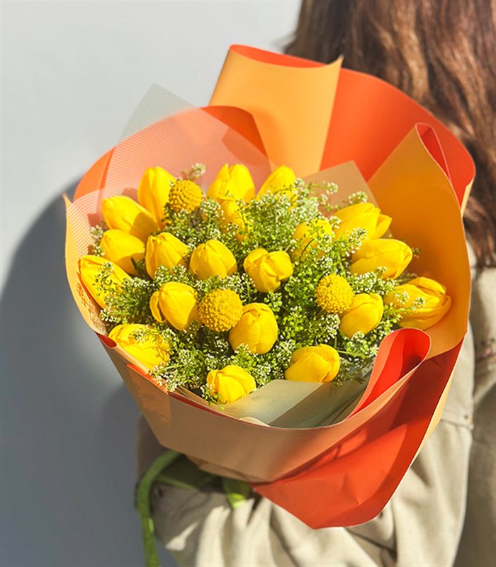 Giallo Deluxe 21 Sarı Lale Buketi 