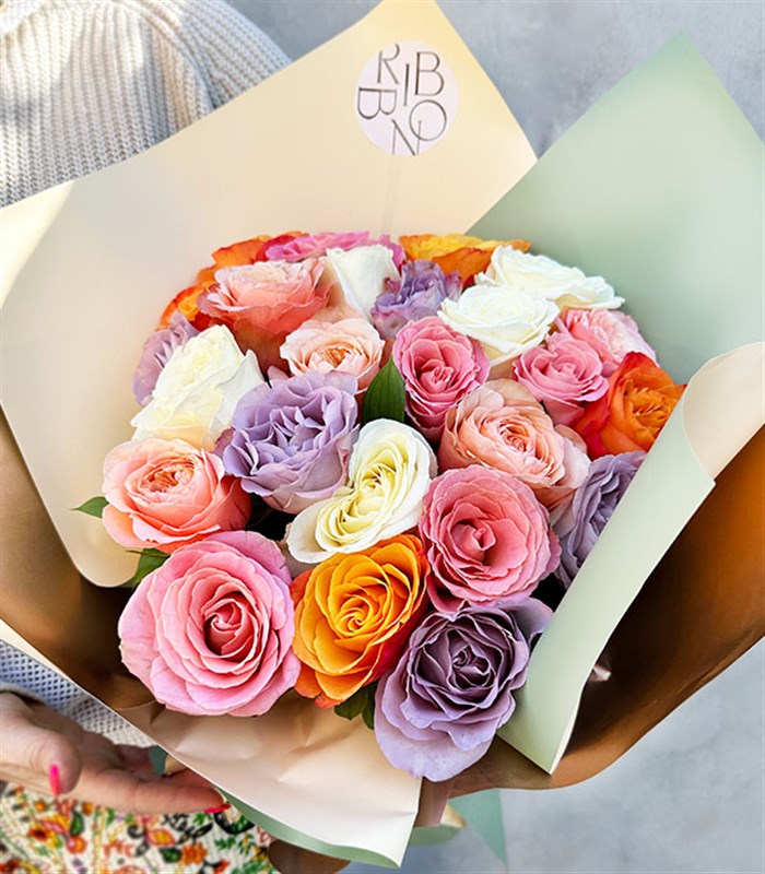 Deluxe Rose Lover Renkli Gül Buketi Lila Somon Pembe Turuncu