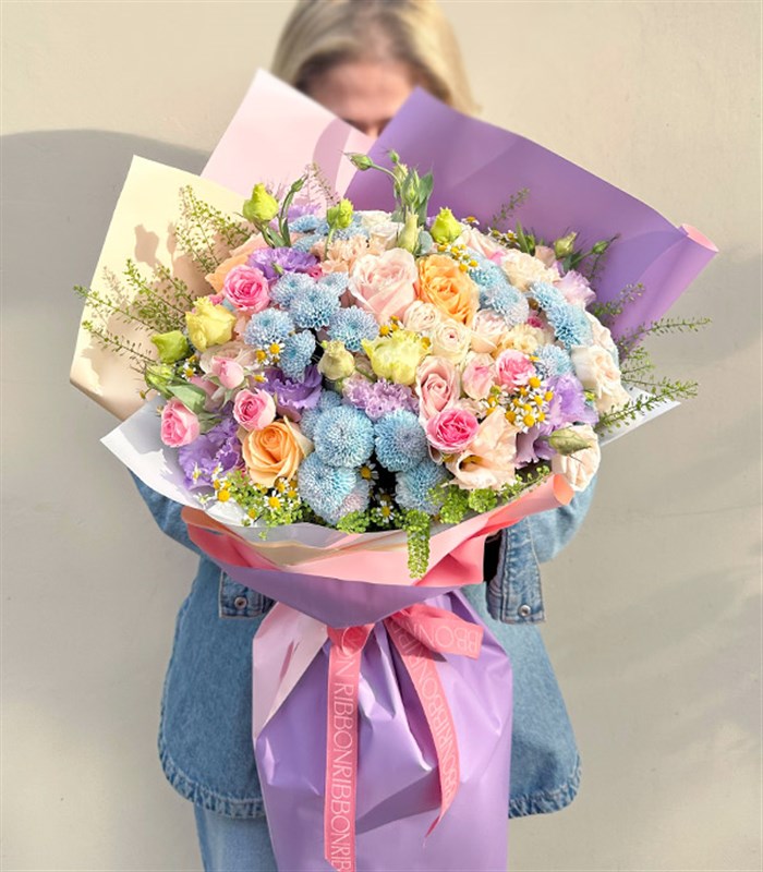 Rhapsody Deluxe Pastel Çiçekler Buketi