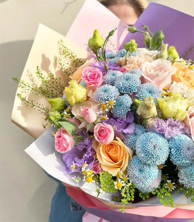Rhapsody Deluxe Pastel Çiçekler Buketi — görünüm 4