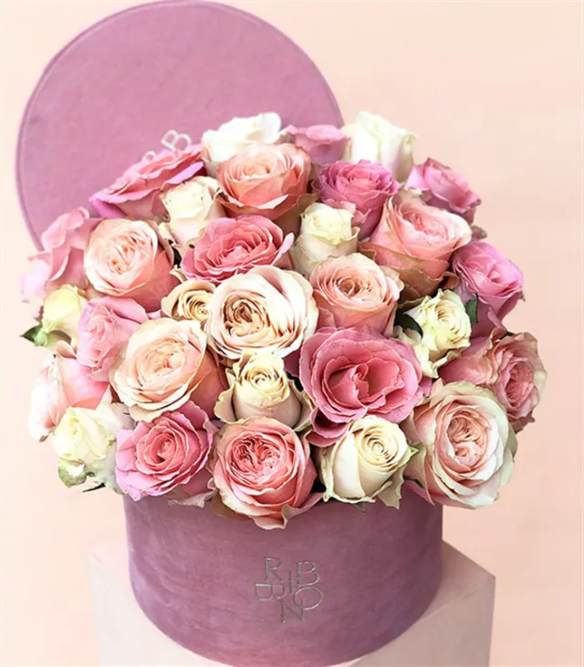 Rosaline Deluxe Pembe Somon Kutuda Güller — görünüm 3
