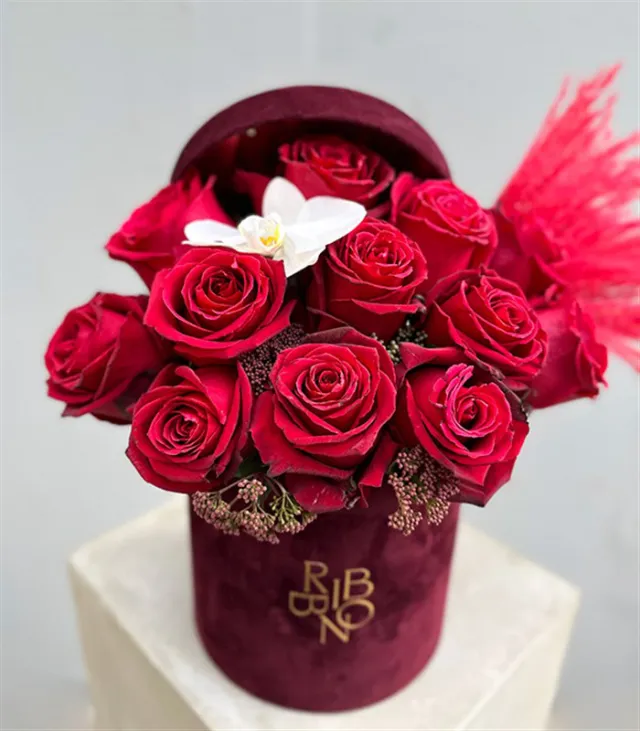 Valentine Deluxe Bordo Kutuda Kırmızı Gül Aranjmanı — görünüm 4