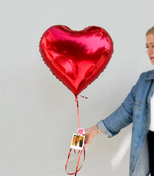 Kişiye Özel Instax Polaroid Fotoğraflı Kırmızı Uçan Kalp Balon 60 cm — görünüm 3