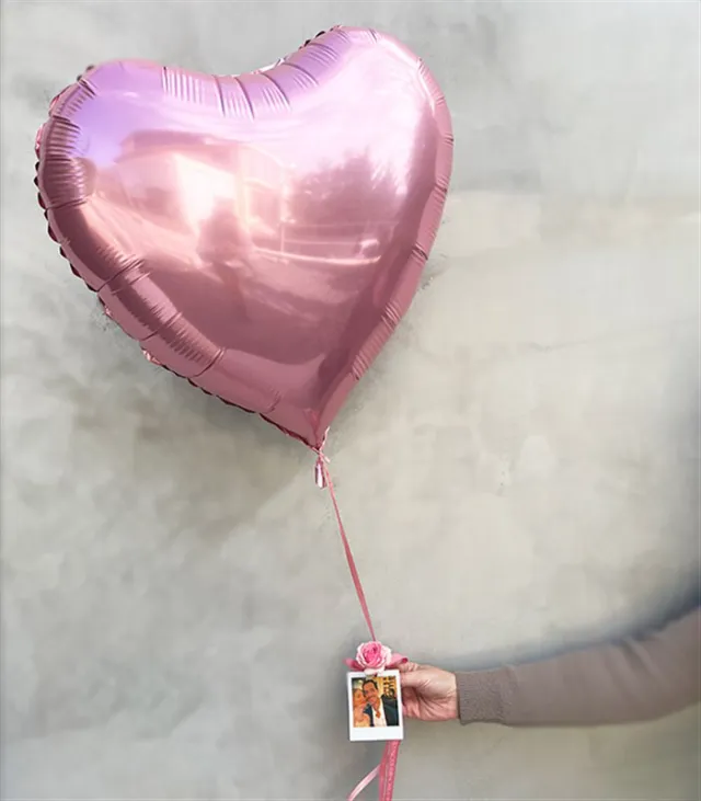 Kişiye Özel Instax Polaroid Fotoğraflı Pembe Uçan Kalp Balon 60 cm — görünüm 4