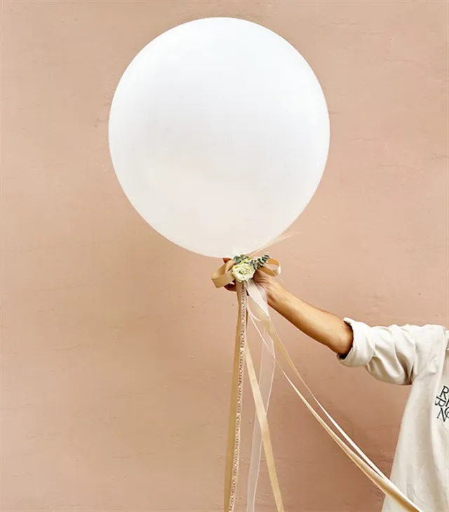 Uzun Kurdeleli Süslenmiş Uçan Balon 60 cm — görünüm 3