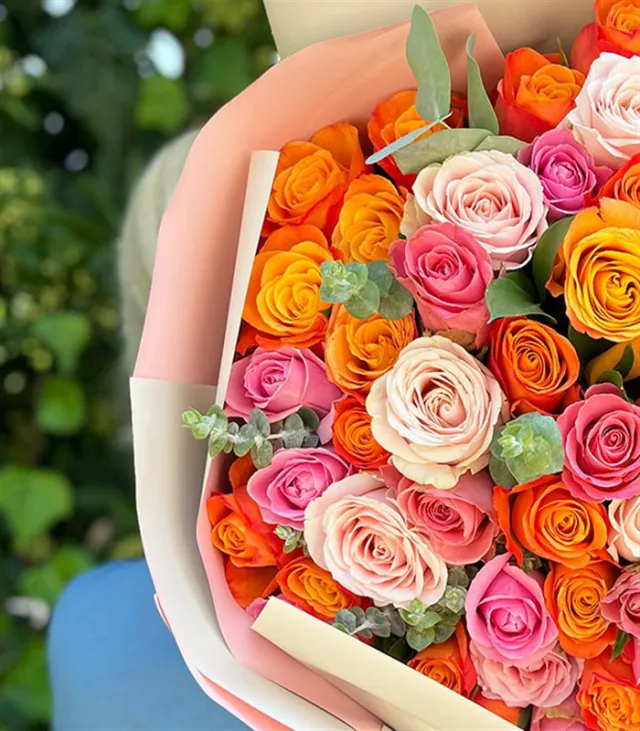 Grand Deluxe Pembe Turuncu Güller Buketi — görünüm 4