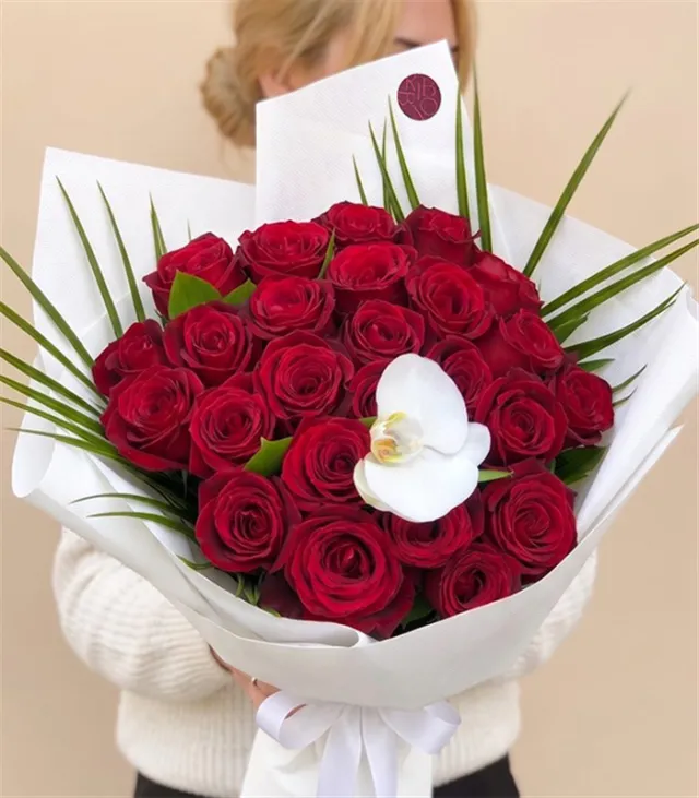 Amore 25 Kırmızı Gül Buketi — görünüm 3